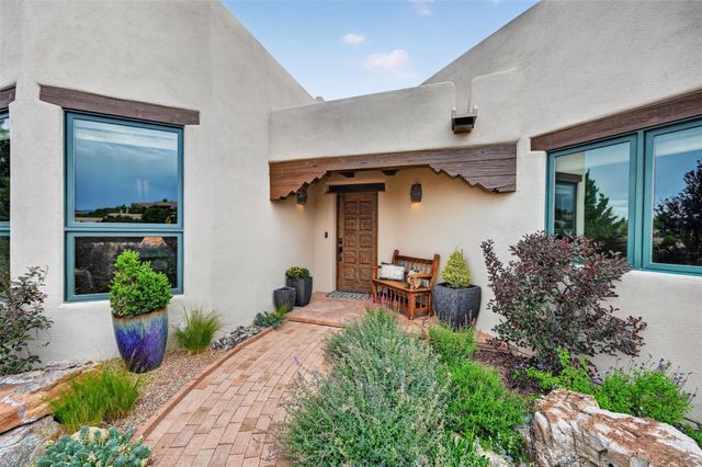 39 Centaurus Ranch, Santa Fe, NM 87507