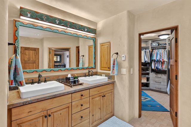 39 Centaurus Ranch, Santa Fe, NM 87507
