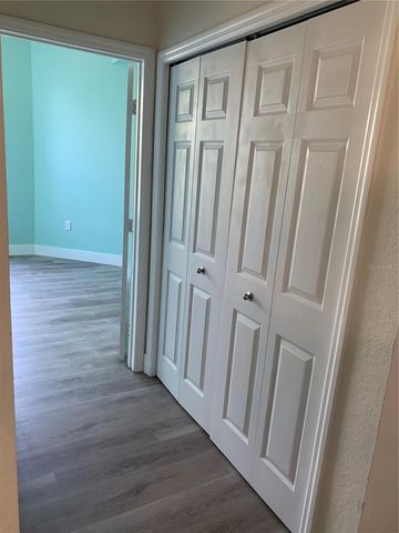 5152 NORTHRIDGE ROAD 302, Sarasota, FL 34238