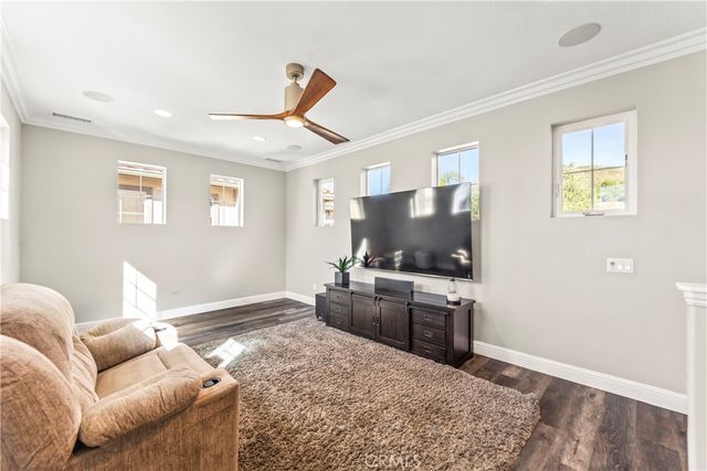 51 Rolling Ridge, Rancho Santa Margarita, CA 92688