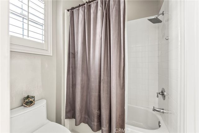 51 Rolling Ridge, Rancho Santa Margarita, CA 92688