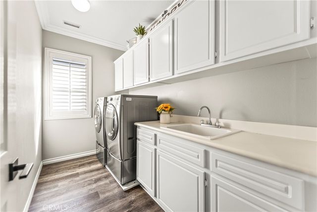 51 Rolling Ridge, Rancho Santa Margarita, CA 92688