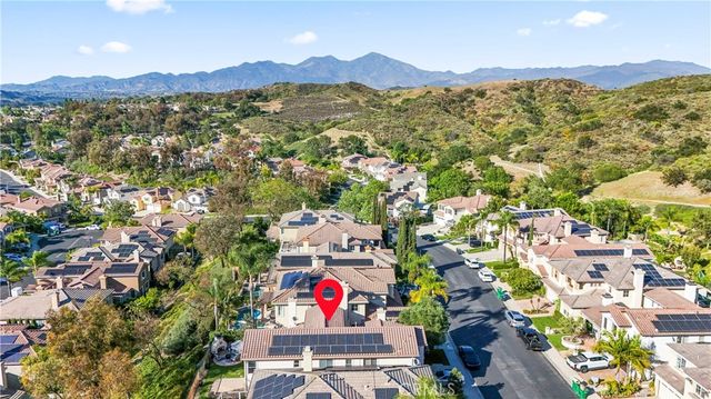 51 Rolling Ridge, Rancho Santa Margarita, CA 92688