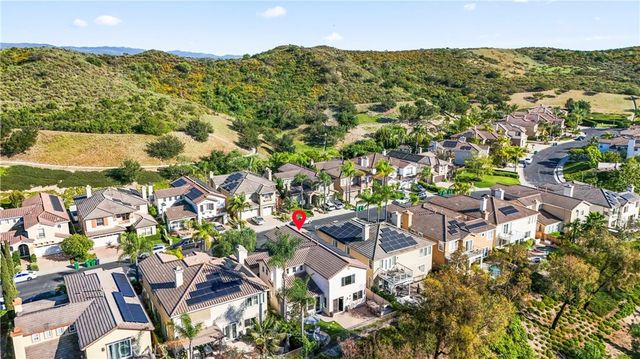 51 Rolling Ridge, Rancho Santa Margarita, CA 92688