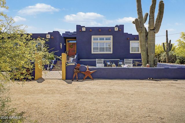 2027 E CIRCLE MOUNTAIN Road, New River, AZ 85087