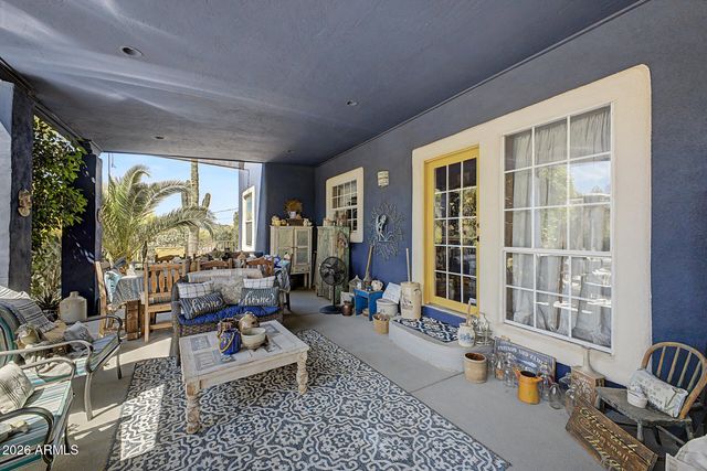 2027 E CIRCLE MOUNTAIN Road, New River, AZ 85087