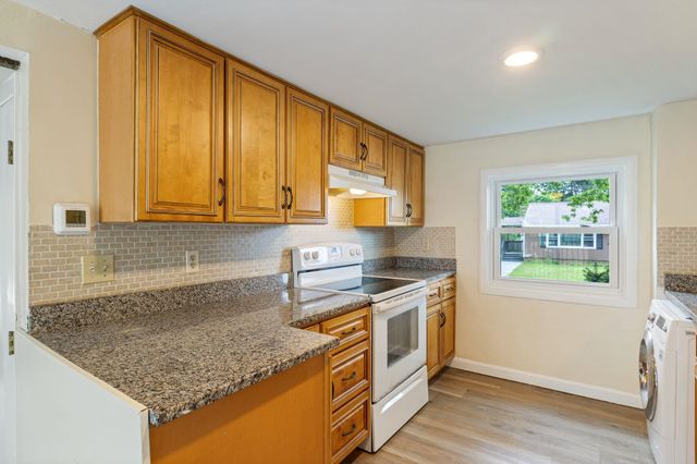 267 Pioneer Road, Rye, NH 03870