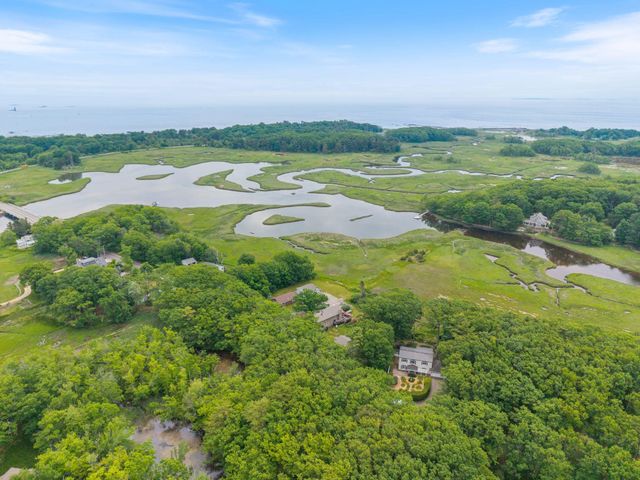267 Pioneer Road, Rye, NH 03870