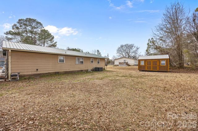 289 Washington Park Road, Mount Gilead, NC 27306