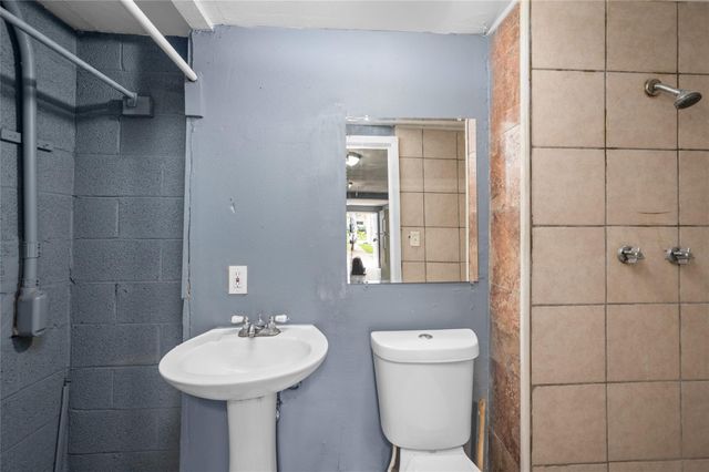 2631 Oakcliff Street 1, Houston, TX 77023