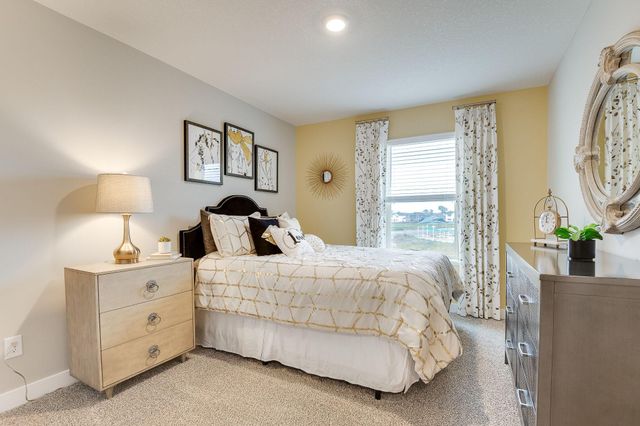 7048 Mackenzie Court NE, Otsego, MN 55330