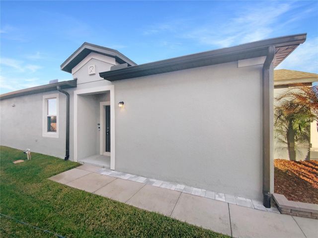 7423 POOL COMPASS LOOP, Wesley Chapel, FL 33545