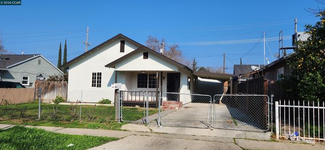 308 Vine St, Modesto, CA 95351
