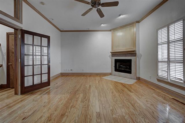 1116 Fountain Gate Court, Norman, OK 73072