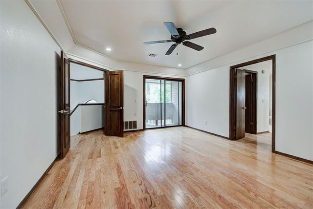 1116 Fountain Gate Court, Norman, OK 73072
