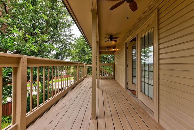 1116 Fountain Gate Court, Norman, OK 73072