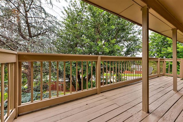1116 Fountain Gate Court, Norman, OK 73072