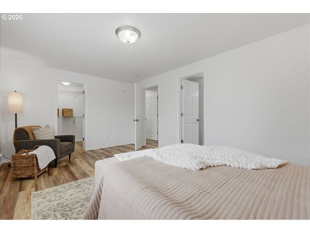 1808 Ne 154TH St, Vancouver, WA 98686