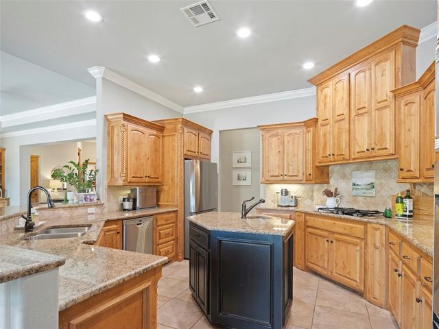 14616 Oakmond Road, Edmond, OK 73013