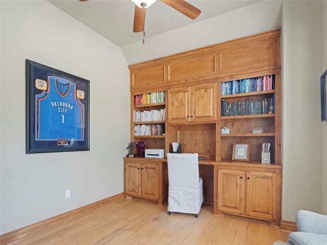 14616 Oakmond Road, Edmond, OK 73013