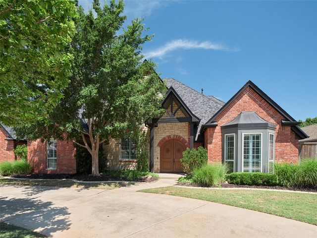 14616 Oakmond Road, Edmond, OK 73013