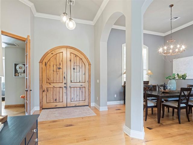 14616 Oakmond Road, Edmond, OK 73013