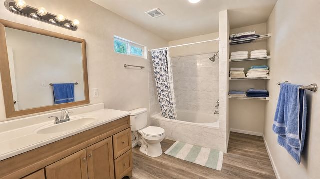 680 Choctaw Drive, Quitman, TX 75783