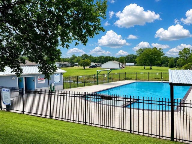 680 Choctaw Drive, Quitman, TX 75783