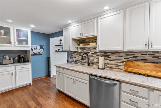 52 Rachelle Drive, Cheektowaga, NY 14227