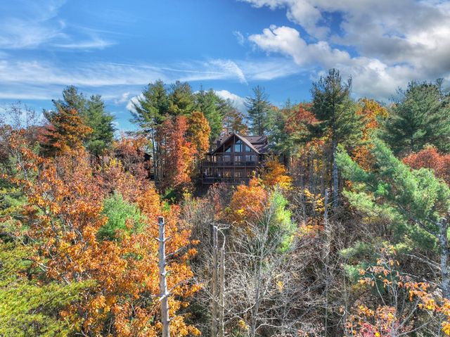 136 Oasis Drive, Blue Ridge, GA 30513