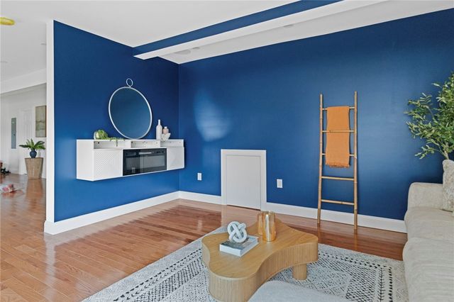18 Pevear Avenue, Warwick, RI 02886
