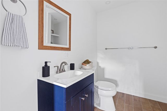 18 Pevear Avenue, Warwick, RI 02886