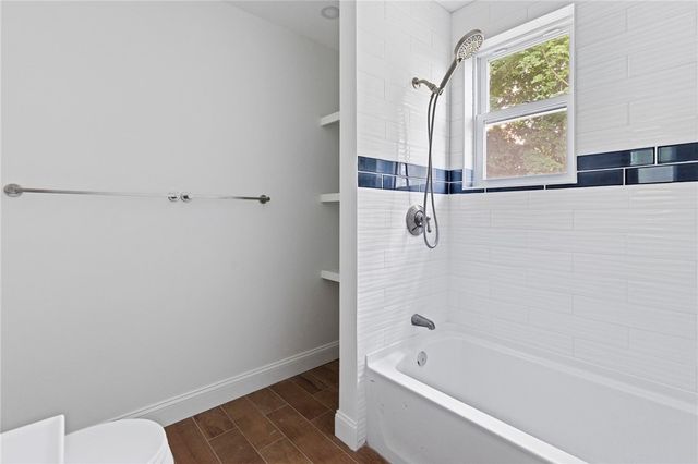 18 Pevear Avenue, Warwick, RI 02886