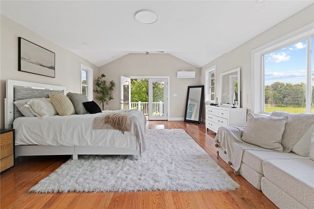 18 Pevear Avenue, Warwick, RI 02886