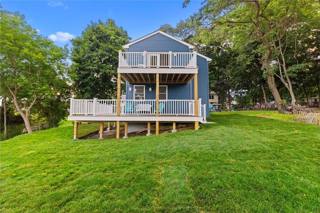 18 Pevear Avenue, Warwick, RI 02886