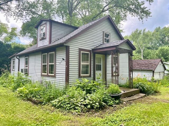 9922 190th AVENUE, Bristol, WI 53104
