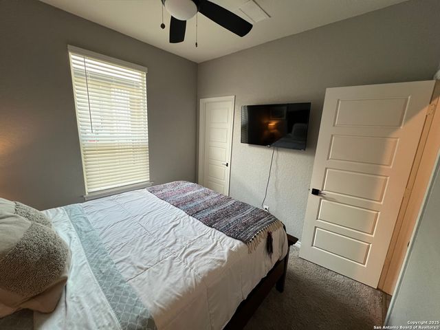 4926 Via Sonoma, Converse, TX 78109