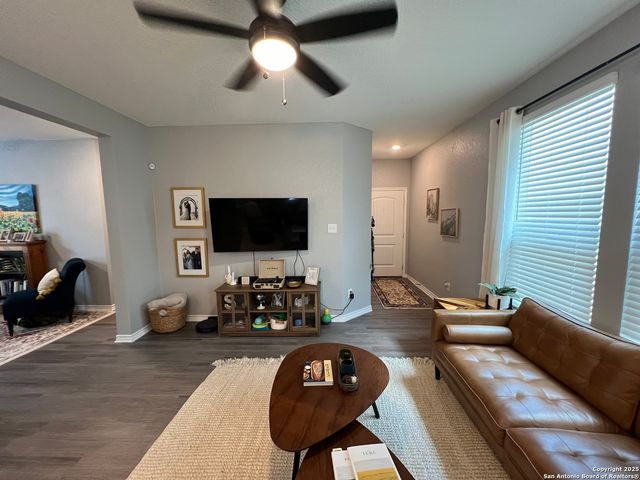 4926 Via Sonoma, Converse, TX 78109