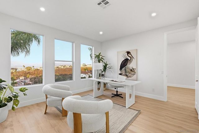 12086 Little Silver Ct, San Diego, CA 92131