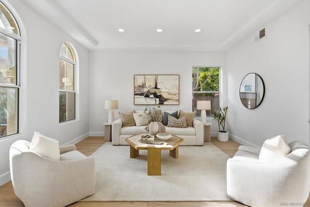 12086 Little Silver Ct, San Diego, CA 92131