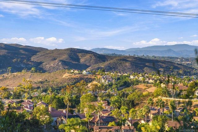 12086 Little Silver Ct, San Diego, CA 92131