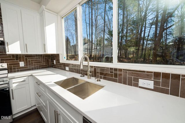 7 Mercury Court, Durham, NC 27703