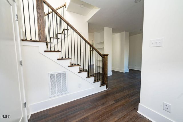 7 Mercury Court, Durham, NC 27703