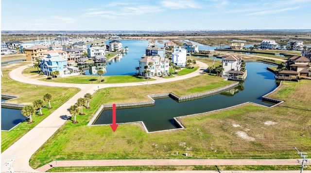 30 Long Key, Hitchcock, TX 77563