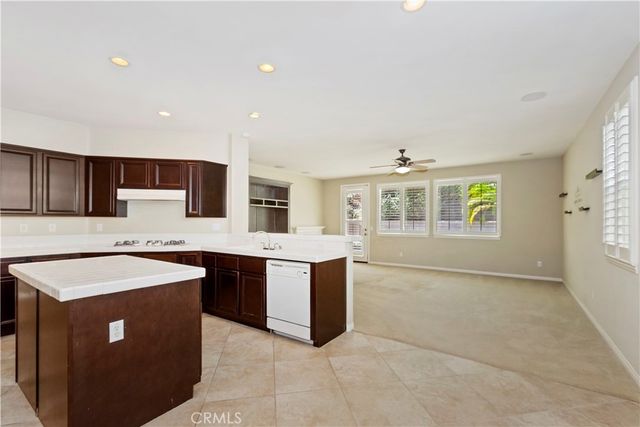 11111 Evergreen, Corona, CA 92883