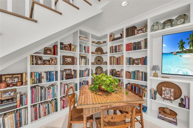 548 HALYARD LANE, Longboat Key, FL 34228