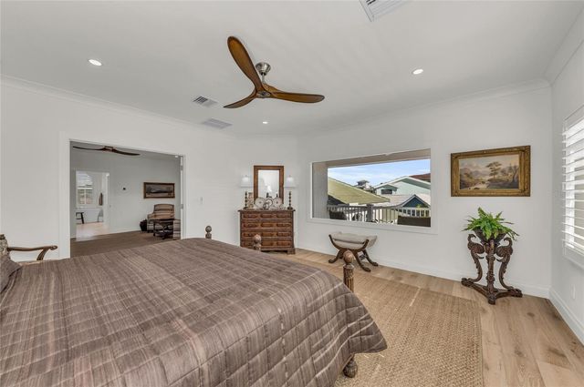 548 HALYARD LANE, Longboat Key, FL 34228