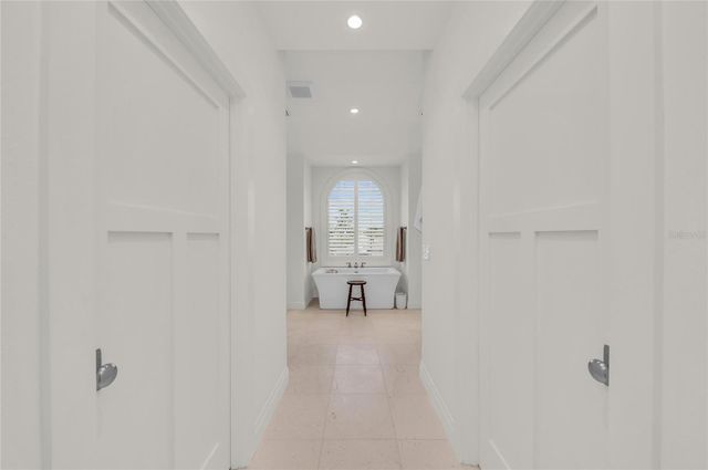 548 HALYARD LANE, Longboat Key, FL 34228