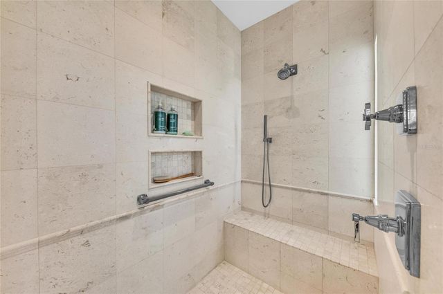 548 HALYARD LANE, Longboat Key, FL 34228