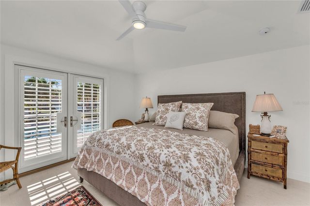 548 HALYARD LANE, Longboat Key, FL 34228